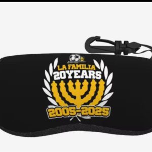 כיסוי משקפיים לה פמיליה 20 שנה