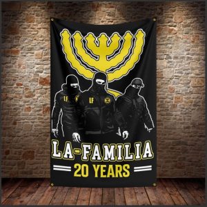 עונת 25-26 דגל 3 אנשים 20 שנה לארגון 2.40/1.50 (דגל מס׳ 11)